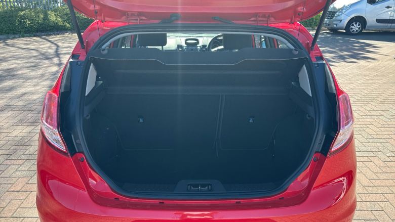 Ford Fiesta 1.25 82 Zetec 5dr Petrol Hatchback